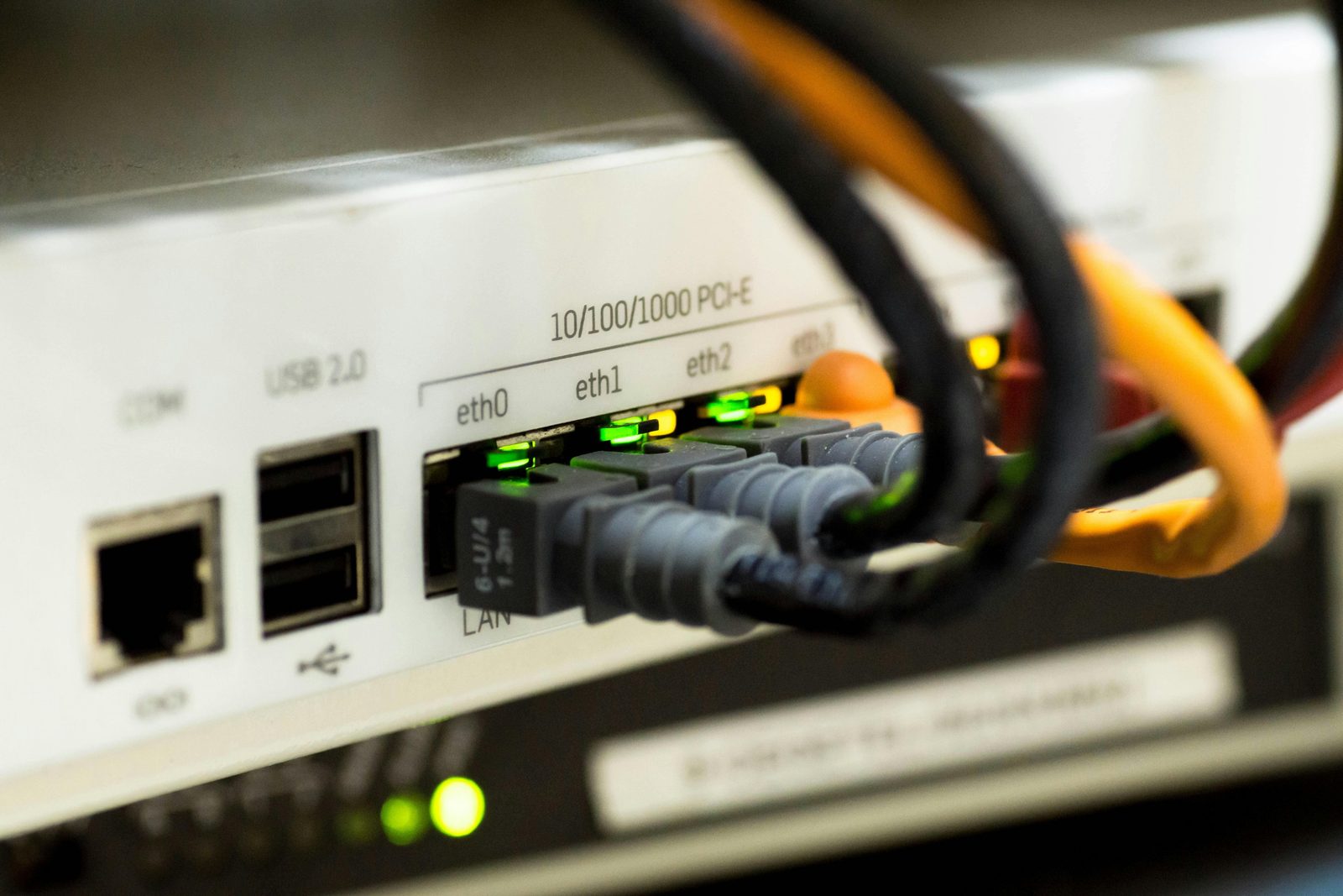 100 Mbps dedicated internet connectivity
